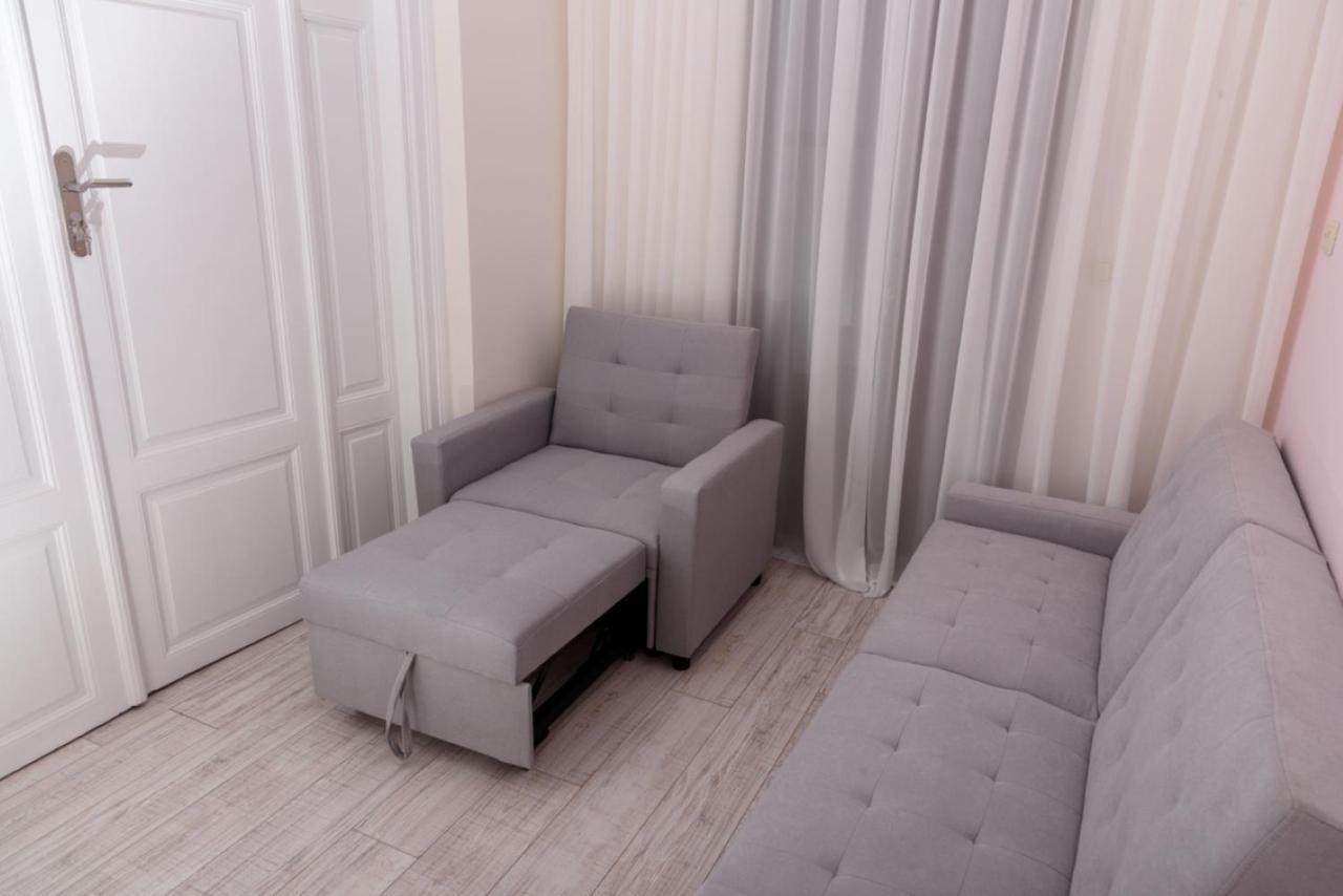 Bed and Breakfast Theasis Atenas Exterior foto