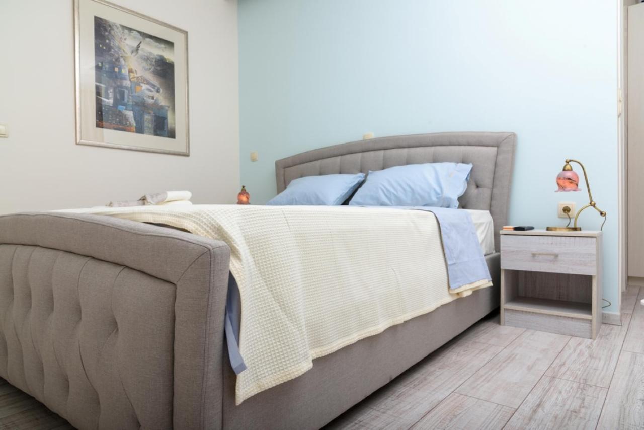 Bed and Breakfast Theasis Atenas Exterior foto