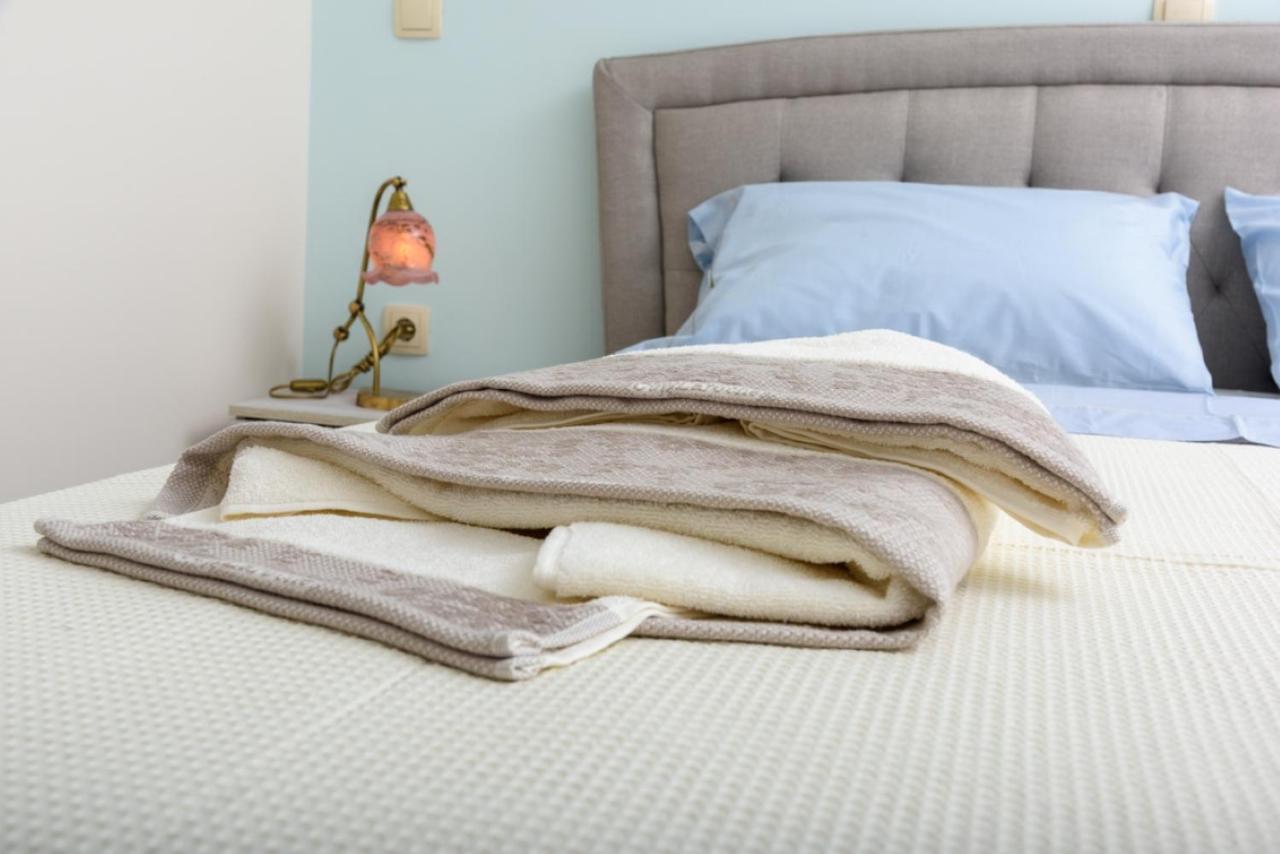 Bed and Breakfast Theasis Atenas Exterior foto
